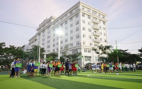 Sinh viên đại học Đông Á phát triển trí lực luôn song hành cùng thể lực